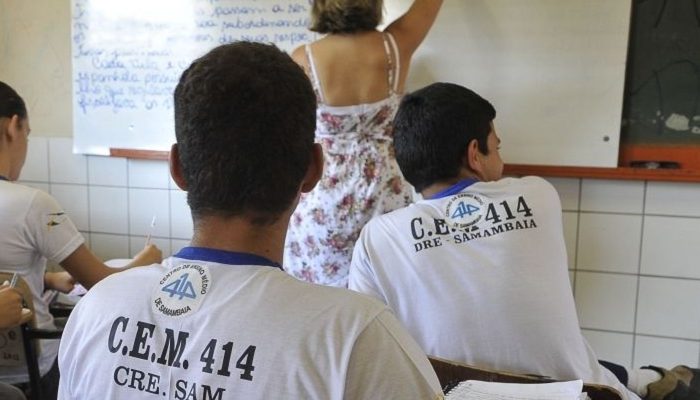ensino_medio.jpg