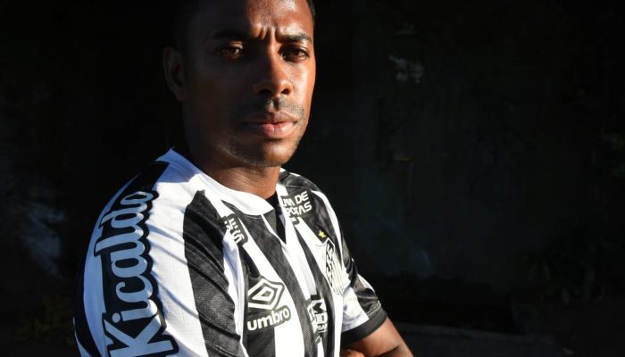 robinho_divulgacao_santos.jpg